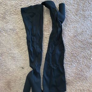 Thigh high boots open toe !